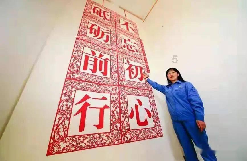 逃离违建房屋5